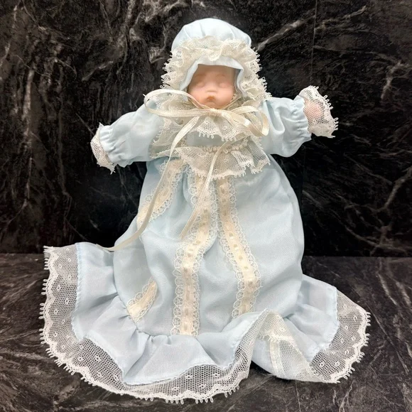 White Metal Doll Carriage with Small Baby Doll - Picture 10 of 16